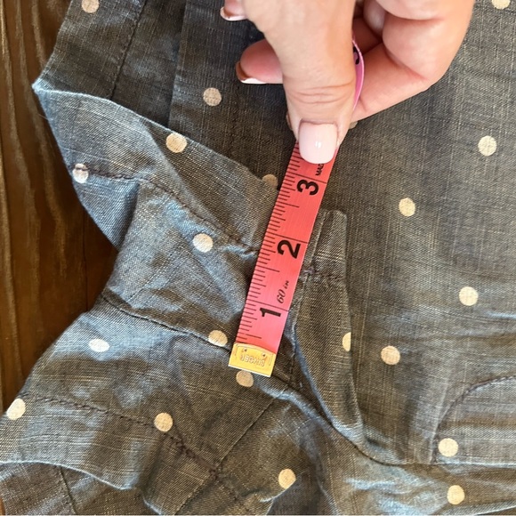 J.Crew Women’s Chambray Polka Dot 3” Inseam Cotton City Fit Shorts Size 4 - Picture 4 of 6